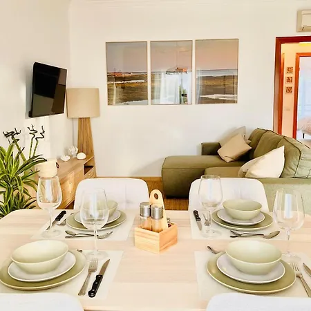Fuzita - Private 2 Bedroom Apartamento Fuseta